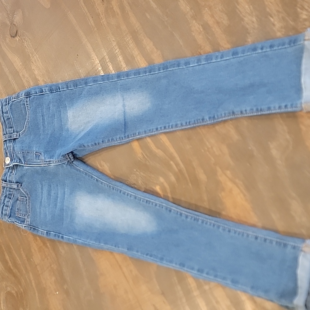 SHEIN Light Blue Ankle Jeans